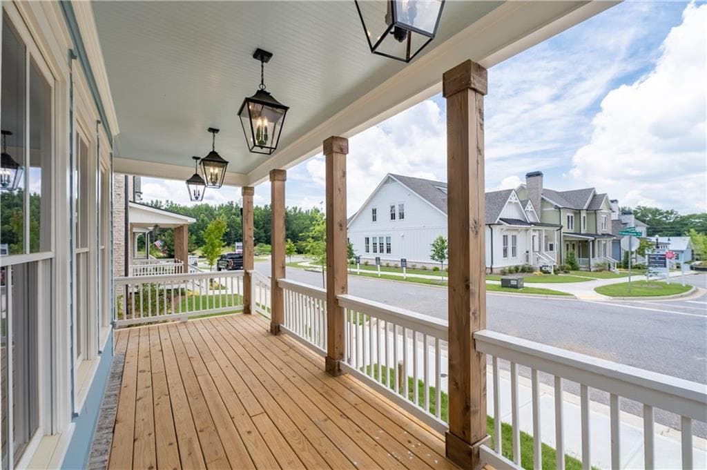 3 bedroom, 3 bathroom, 2,737 sq ft single family residence for sale at 1033 Crossroad Trail, Milton, GA 30004 — photo 6