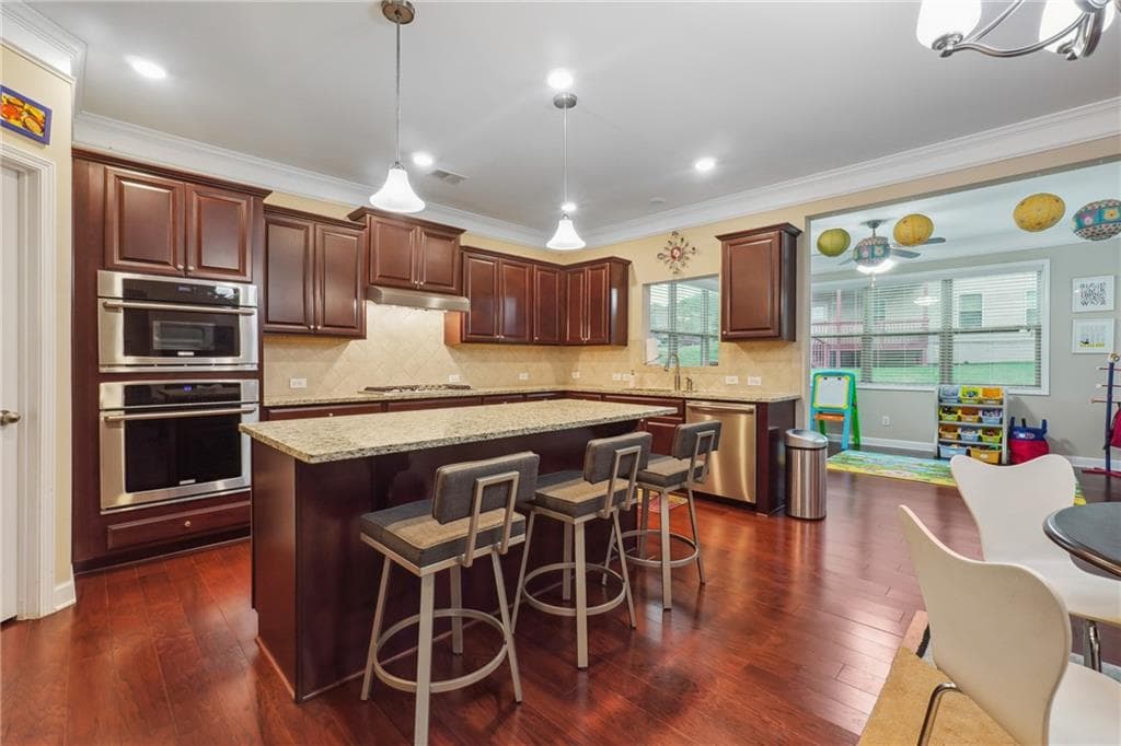 5 bedroom, 4 bathroom, 3,945 sq ft single family residence for rent at 4305 Holton Avenue, Cumming, GA 30041 for $3,999 a month — photo 10
