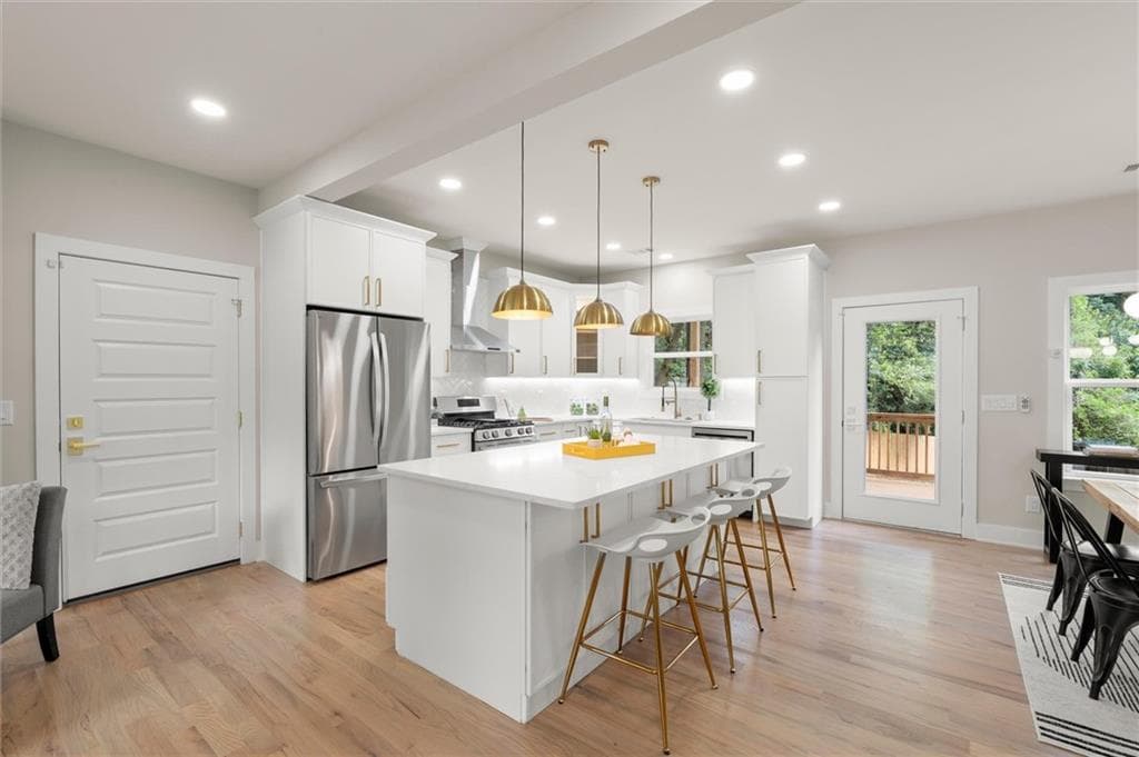 4 bedroom, 3 bathroom, 2,194 sq ft single family residence for sale at 2621 Patrick Court, Atlanta, GA 30317 — photo 3