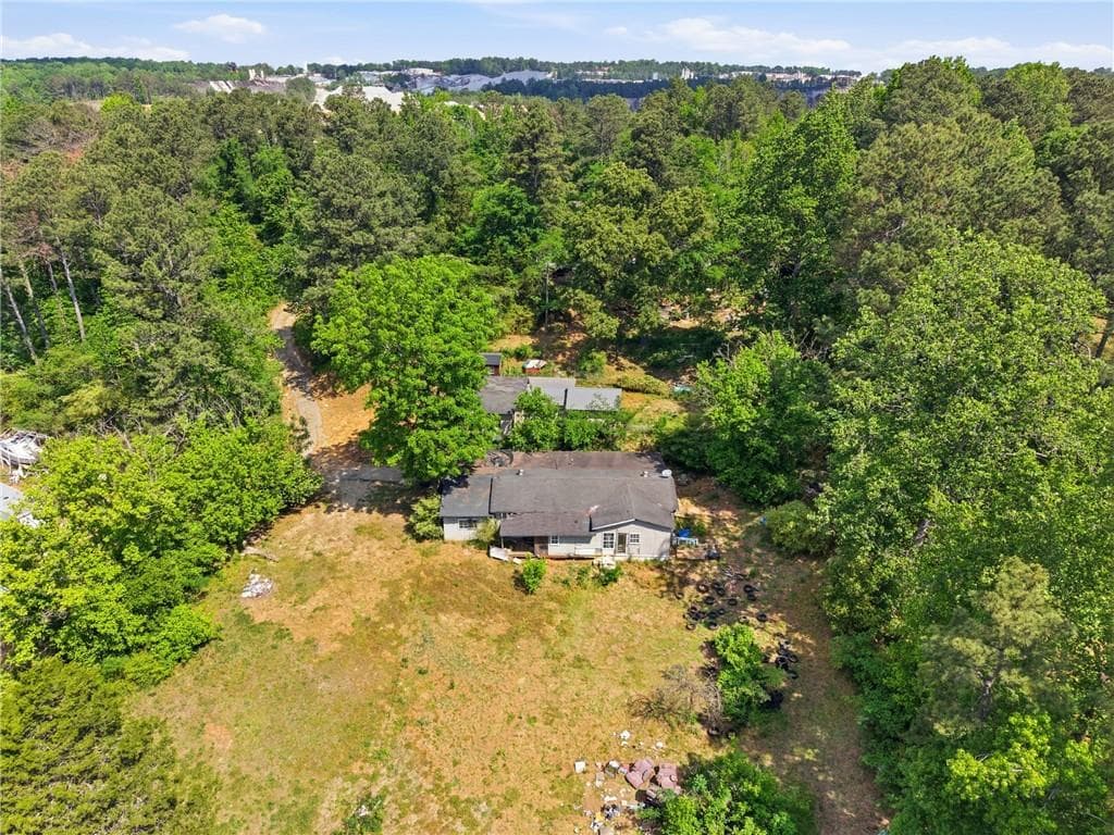6 bedroom, 2 bathroom single family residence under contract at 6412 John West Road, Douglasville, GA 30134