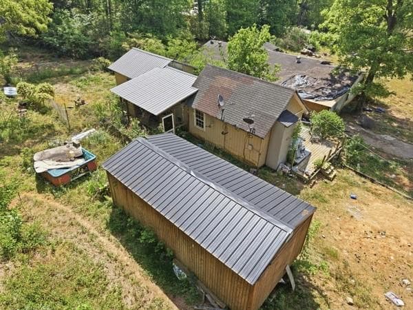 6 bedroom, 2 bathroom single family residence under contract at 6412 John West Road, Douglasville, GA 30134 — photo 5