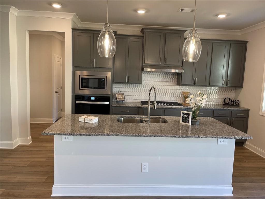 4 bedroom, 3 bathroom, 3,464 sq ft single family residence for rent at 764 Henson Farm Drive, Loganville, GA 30052 for $2,950 a month — photo 5