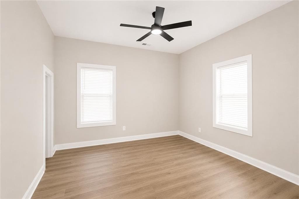 2 bedroom, 2 bathroom, 979 sq ft single family residence for sale at 918 Smith, Atlanta, GA 30310 — photo 7