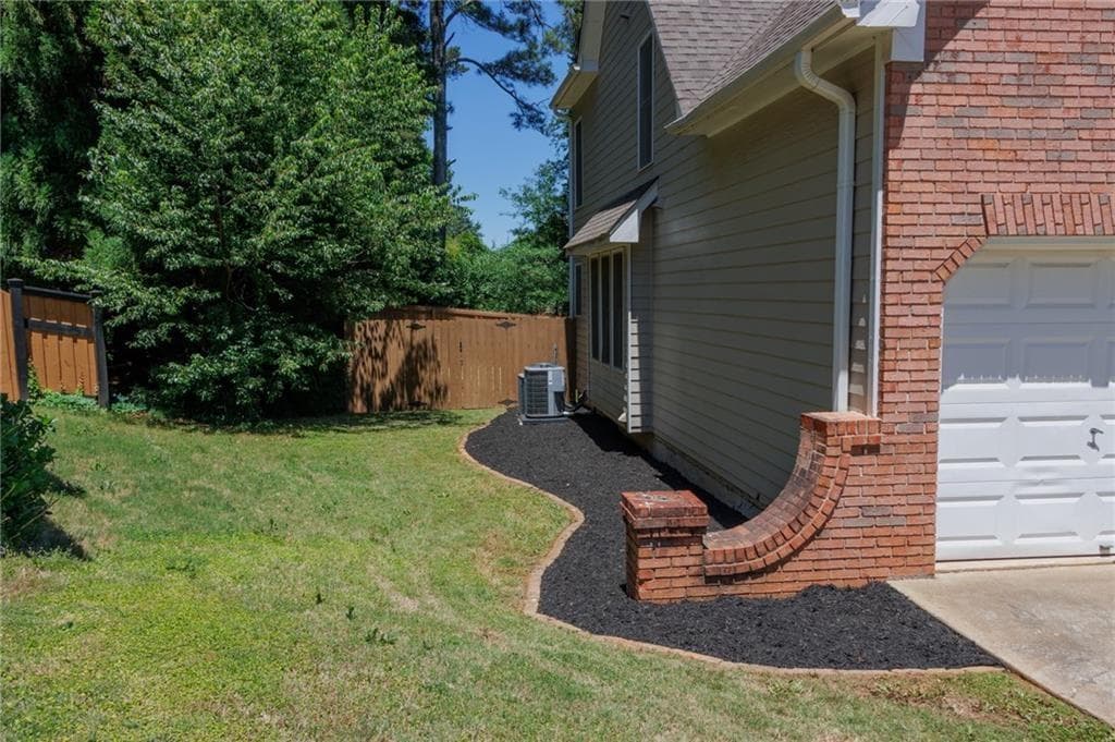 6 bedroom, 4 bathroom, 3,706 sq ft single family residence for sale at 2102 Kendall Close, Acworth, GA 30102 — photo 3