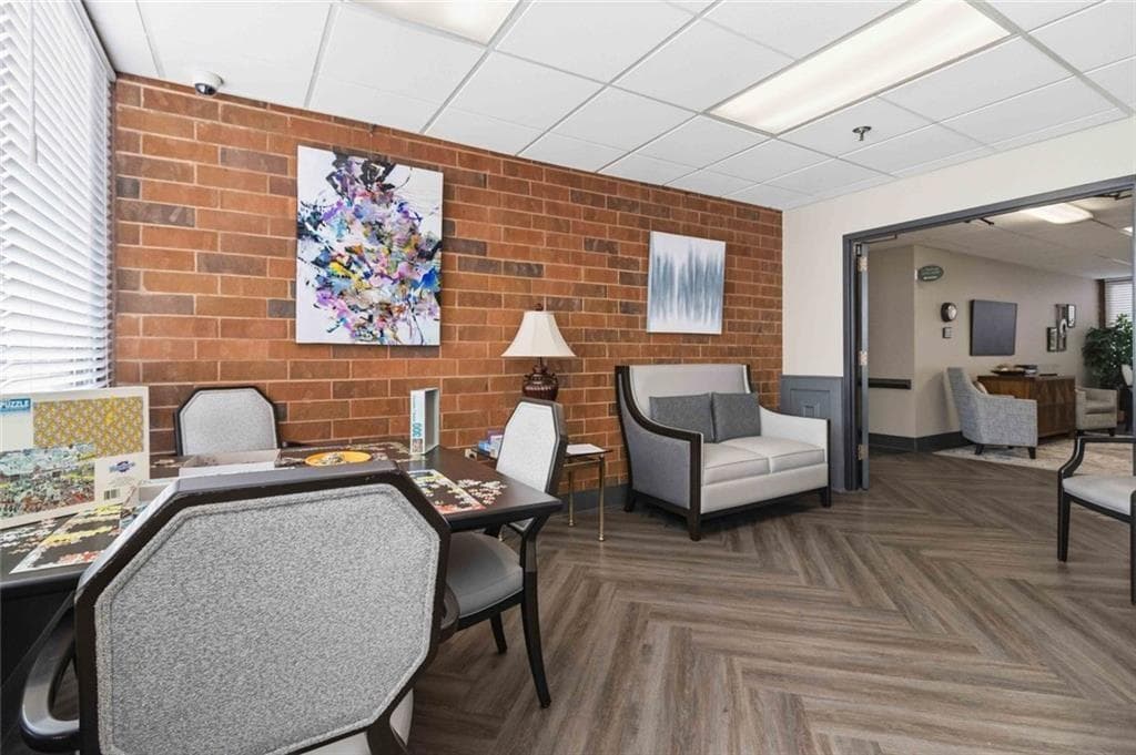 1 bedroom, 1 bathroom, 760 sq ft condominium for sale at 300 Johnson Ferry Road B609, Sandy Springs, GA 30328 — photo 10