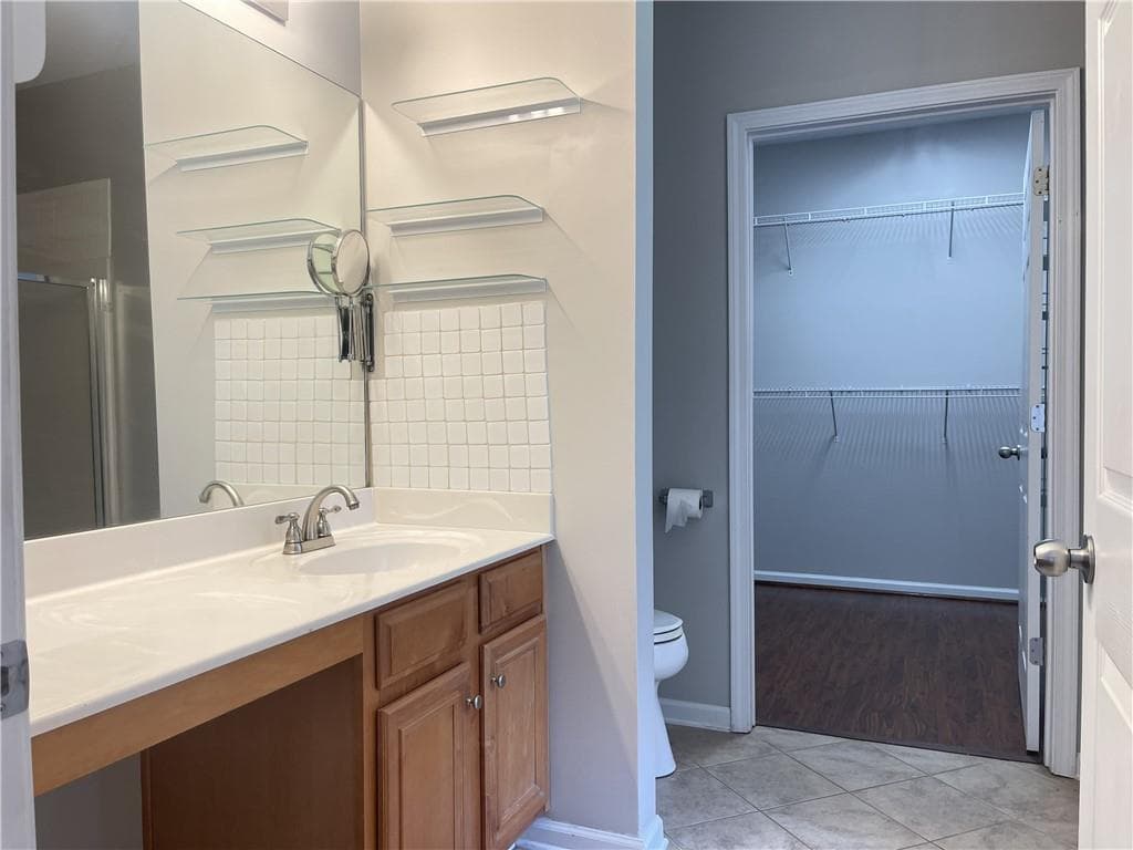 6 bedroom, 4 bathroom, 2,991 sq ft single family residence for rent at 385 Blackwood Lane, Suwanee, GA 30024 for $2,600 a month — photo 7