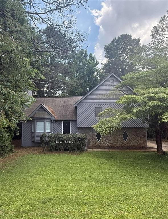 3 bedroom, 2 bathroom, 1,629 sq ft single family residence for sale at 105 Arbour Run, Suwanee, GA 30024 — photo 1 of 22