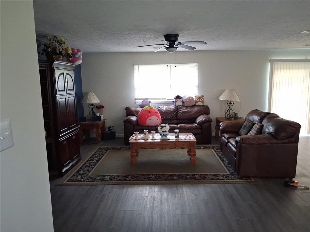 3 bedroom, 2 bathroom, 1,455 sq ft single family residence for rent at 2275 Briarwood Drive, Conyers, GA 30094 for $1,600 a month — photo 5