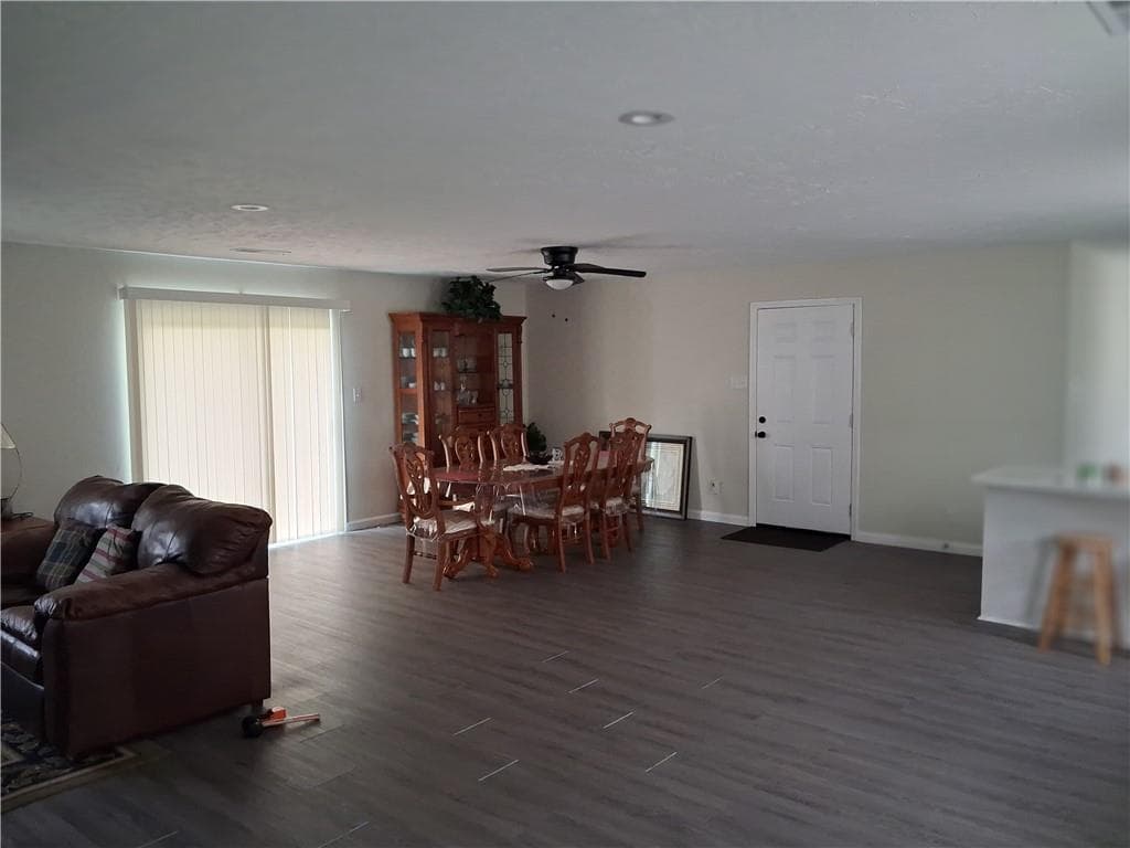 3 bedroom, 2 bathroom, 1,455 sq ft single family residence for rent at 2275 Briarwood Drive, Conyers, GA 30094 for $1,600 a month — photo 6