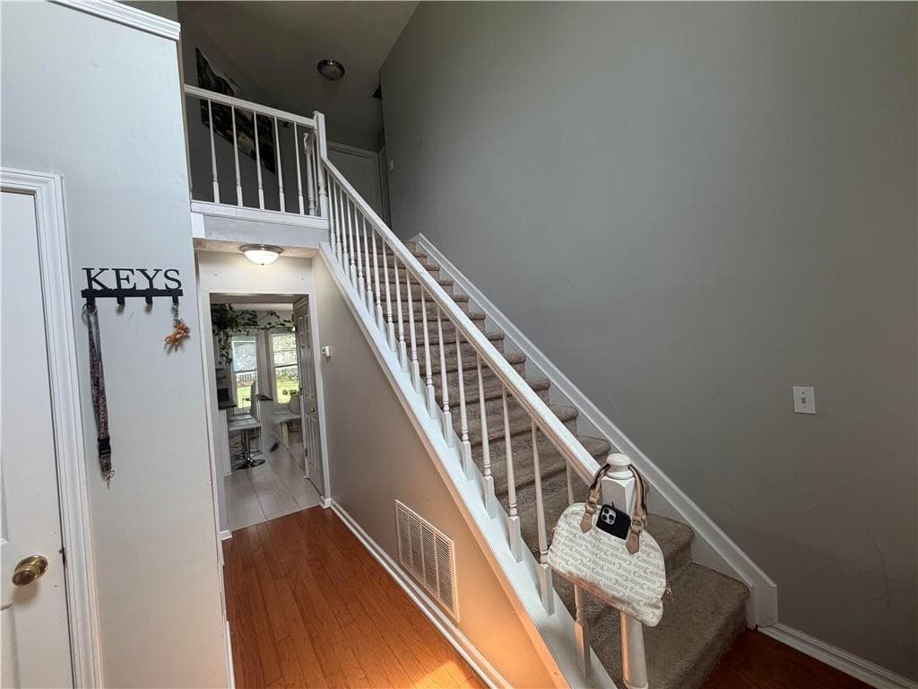 4 bedroom, 3 bathroom, 2,356 sq ft single family residence for sale at 2785 Shelter Cove, Duluth, GA 30096 — photo 3