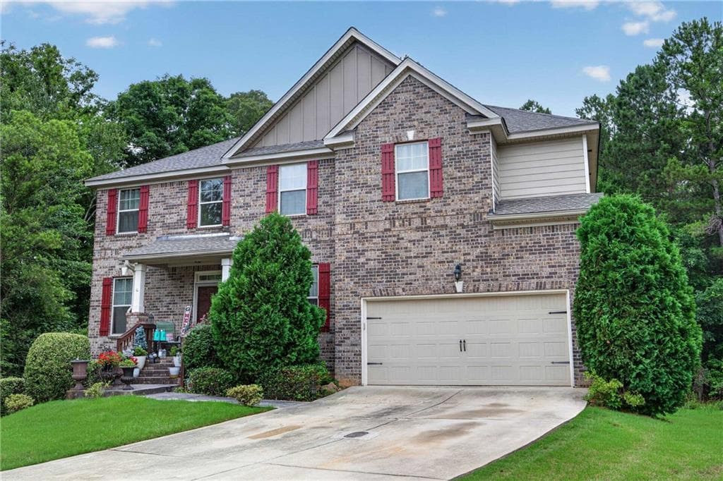 5 bedroom, 3 bathroom, 3,026 sq ft single family residence for sale at 1387 Pebble Ridge Drive, Hampton, GA 30228 — photo 4