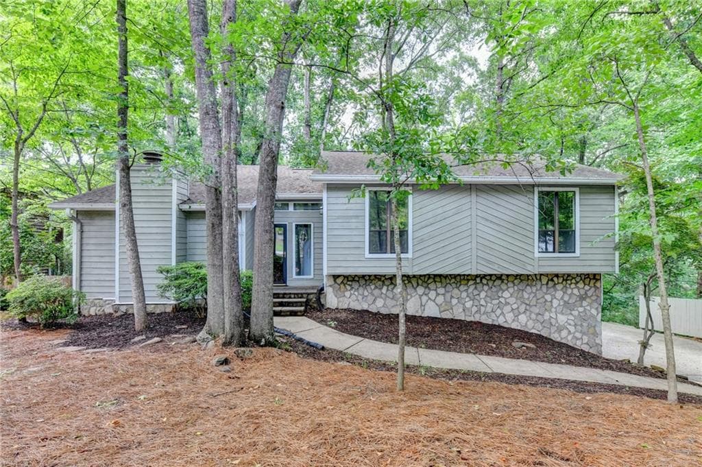 4 bedroom, 3 bathroom, 2,400 sq ft single family residence under contract at 5100 Forest Mist Drive, Smyrna, GA 30082