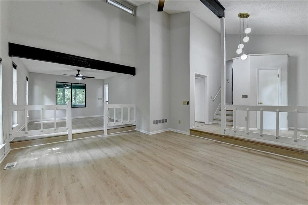4 bedroom, 3 bathroom, 2,400 sq ft single family residence under contract at 5100 Forest Mist Drive, Smyrna, GA 30082 — photo 6
