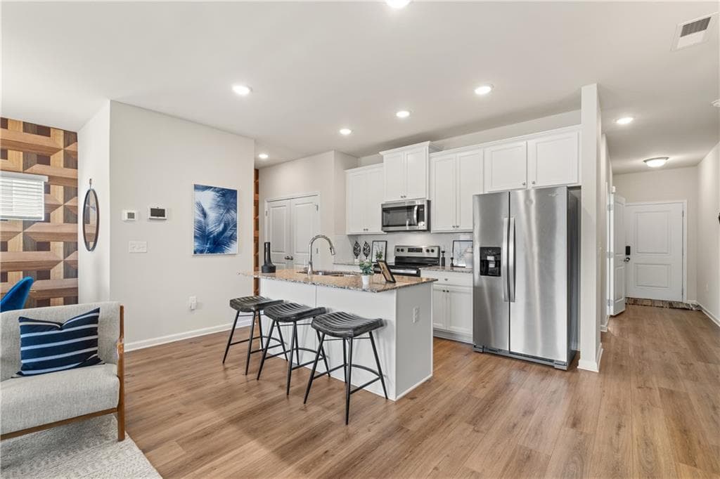 3 bedroom, 3 bathroom, 1,695 sq ft townhouse for sale at 6410 Rosetta Drive 45, Atlanta, GA 30331 — photo 8