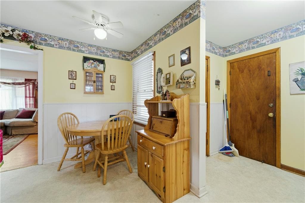 3 bedroom, 2 bathroom, 1,440 sq ft single family residence for sale at 6574 Amity Court, Rex, GA 30273 — photo 8