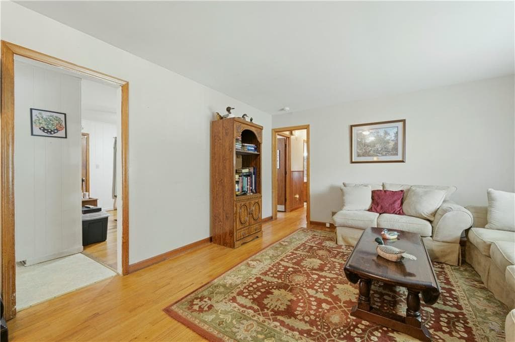 3 bedroom, 2 bathroom, 1,440 sq ft single family residence for sale at 6574 Amity Court, Rex, GA 30273 — photo 10
