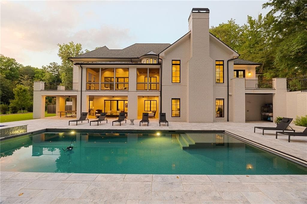 8 bedroom, 9 bathroom, 10,444 sq ft single family residence for sale at 5260 Long Island Drive, Atlanta, GA 30327 — photo 2