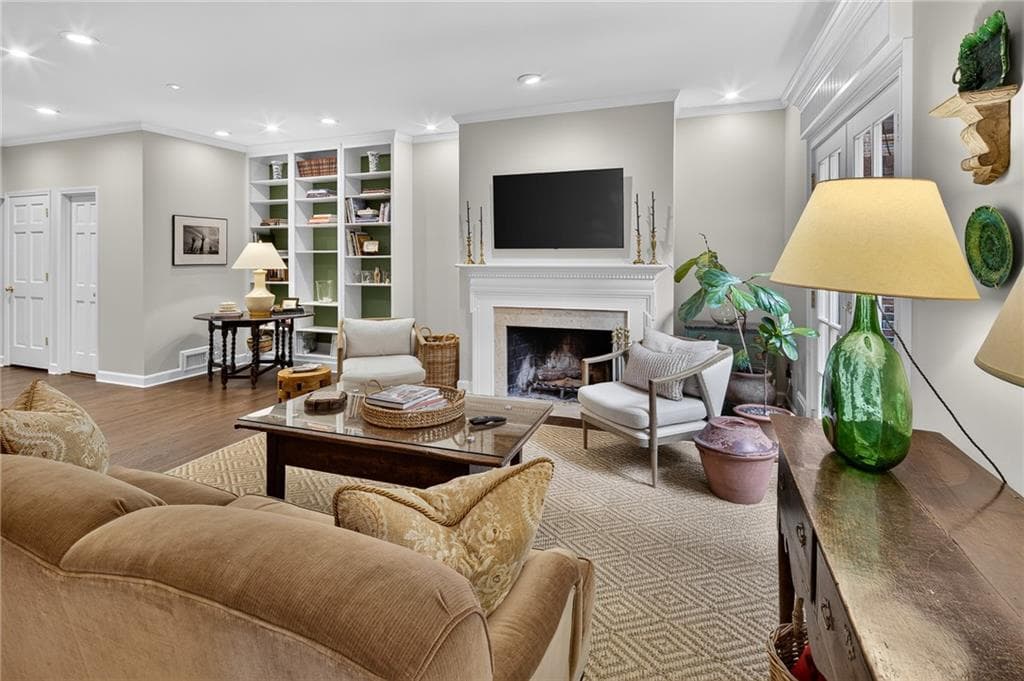 3 bedroom, 4 bathroom, 2,160 sq ft townhouse for rent at 4 Montclair Drive, Atlanta, GA 30309 for $9,000 a month — photo 7