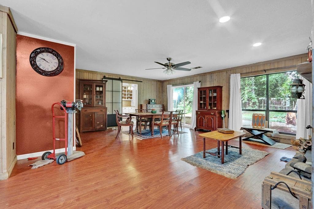 3 bedroom, 3 bathroom, 2,226 sq ft single family residence for sale at 5025 Stoney Point Circle, Stone Mountain, GA 30088 — photo 5