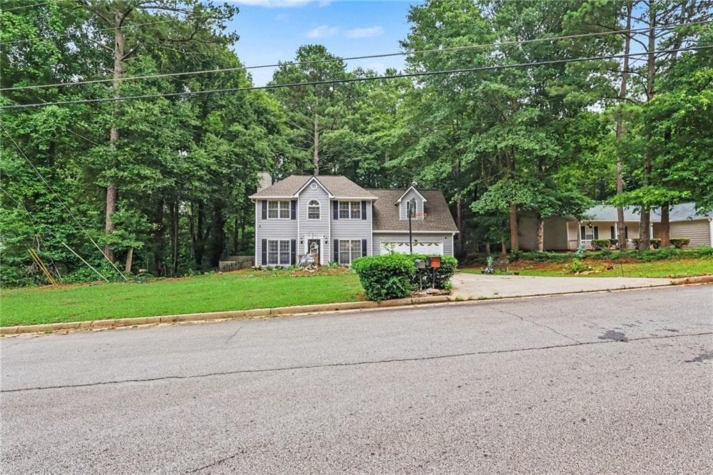 4 bedroom, 3 bathroom, 1,932 sq ft single family residence under contract at 3738 Windy Hill Drive, Conyers, GA 30013 — photo 4