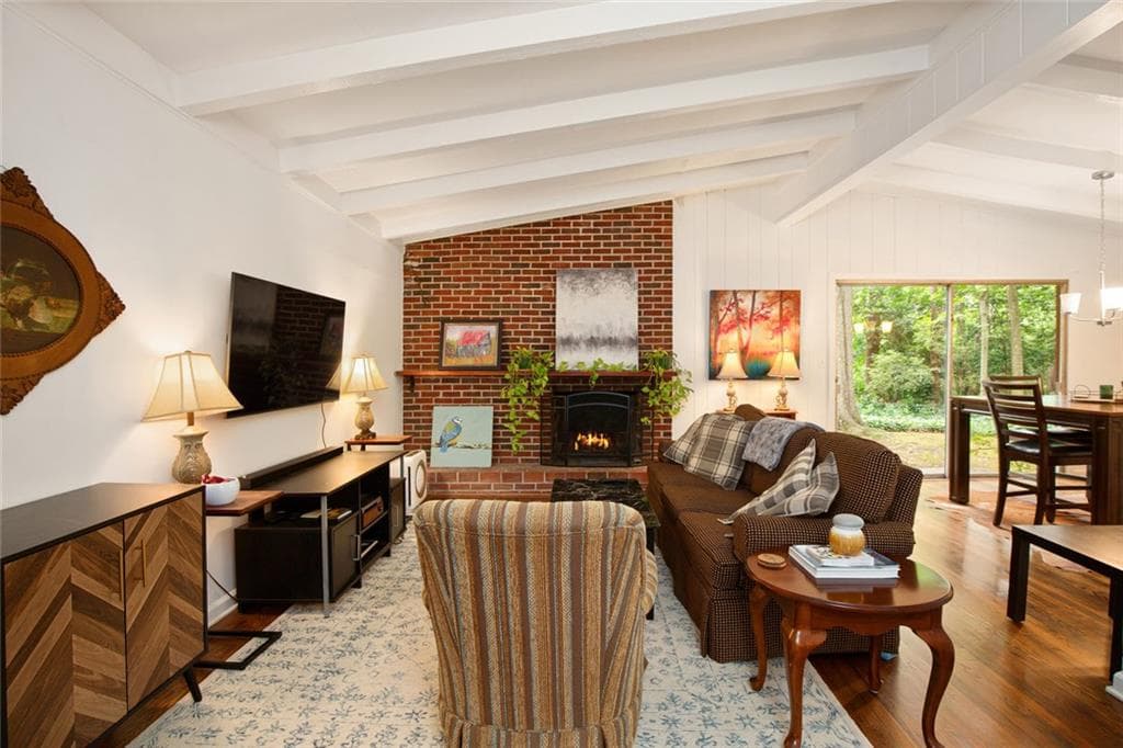 3 bedroom, 2 bathroom, 1,274 sq ft single family residence for rent at 2700 Brook Park Way, Atlanta, GA 30340 for $2,700 a month — photo 6