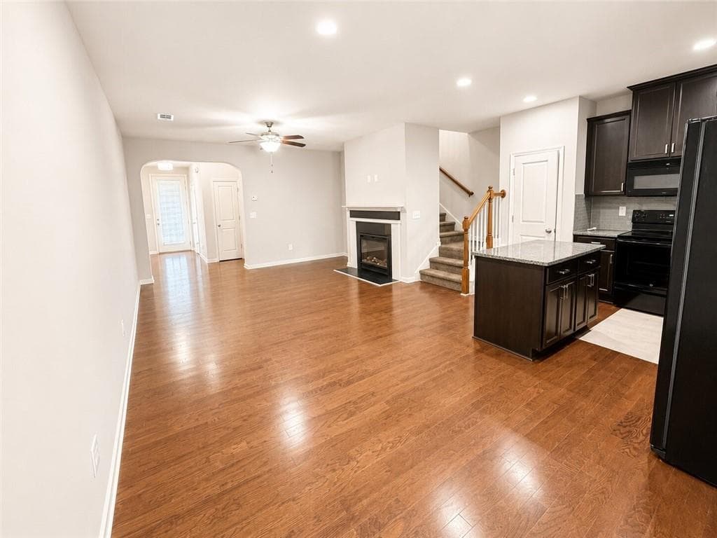 3 bedroom, 3 bathroom, 1,478 sq ft townhouse under contract at 4164 Alden Park Drive, Decatur, GA 30035 — photo 8