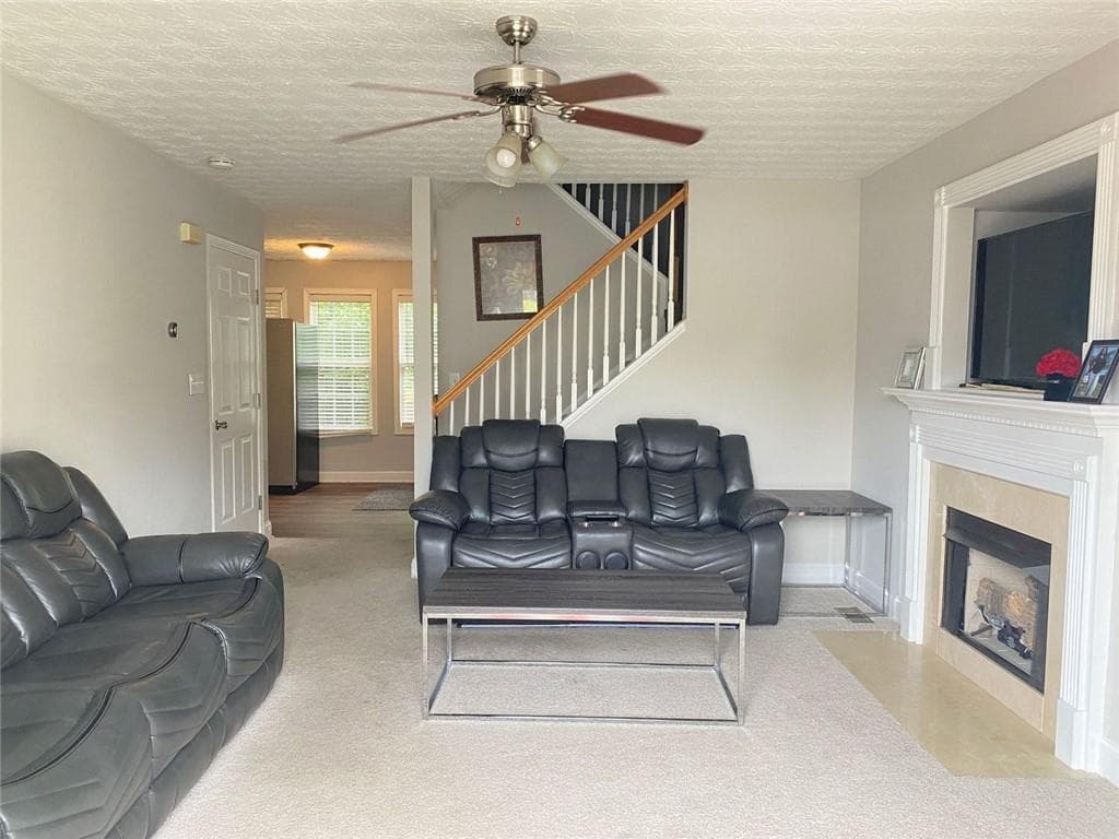 4 bedroom, 4 bathroom, 2,420 sq ft single family residence for sale at 107 Providence Run, Dallas, GA 30157 — photo 4