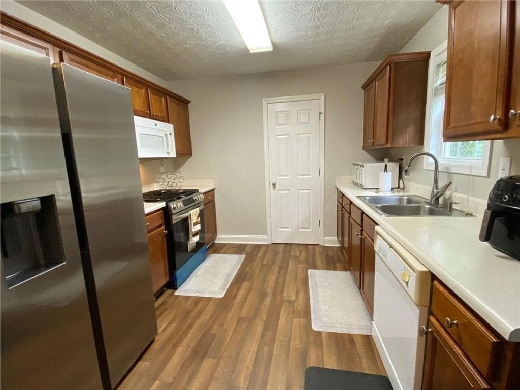 4 bedroom, 4 bathroom, 2,420 sq ft single family residence for sale at 107 Providence Run, Dallas, GA 30157 — photo 10