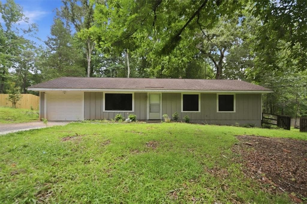 3 bedroom, 2 bathroom, 1,176 sq ft single family residence sold at 142 Deer Run, Canton, GA 30114