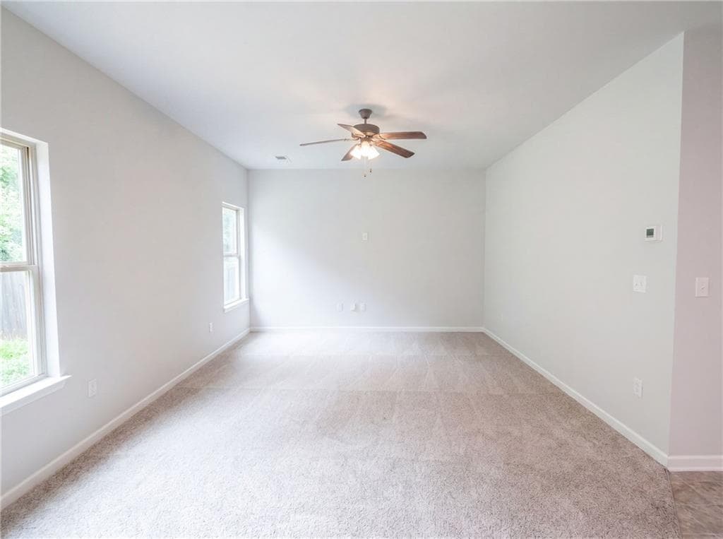4 bedroom, 2 bathroom, 2,484 sq ft single family residence for sale at 5053 Pioneer Parkway, Mcdonough, GA 30253 — photo 6