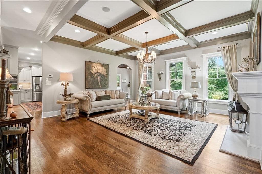 5 bedroom, 7 bathroom, 6,082 sq ft single family residence under contract at 1540 Bramble Bush Way, Suwanee, GA 30024 — photo 9