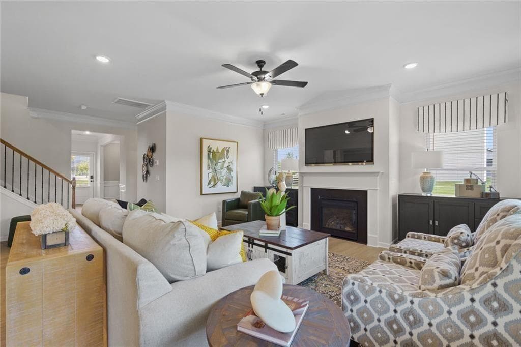 4 bedroom, 3 bathroom, 2,565 sq ft single family residence for sale at 308 Oakmont Drive, Dallas, GA 30132 — photo 6