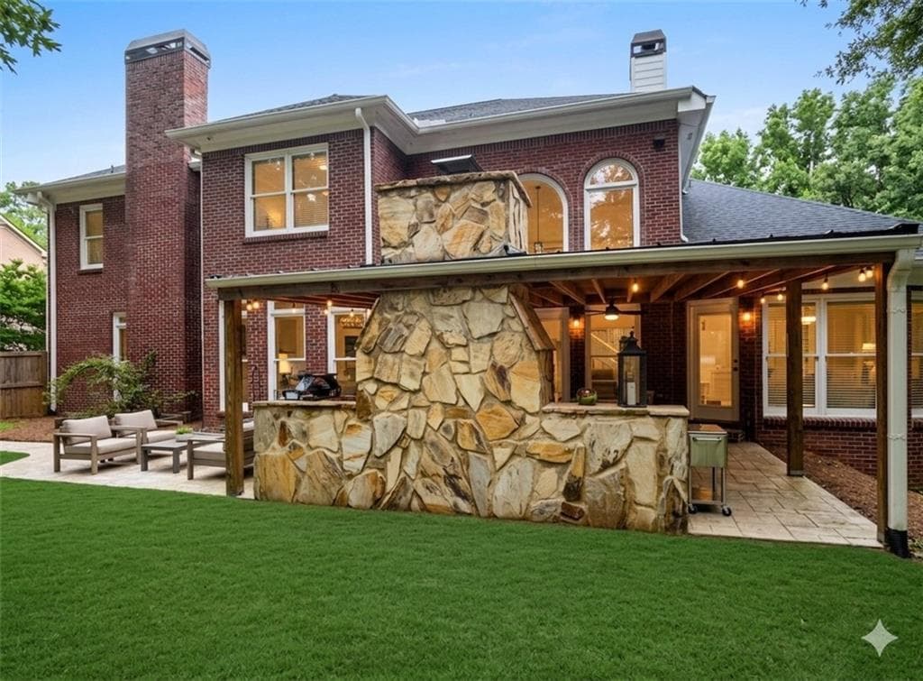 4 bedroom, 5 bathroom, 3,986 sq ft single family residence for sale at 2730 Runnelwood Lane, Snellville, GA 30078 — photo 4