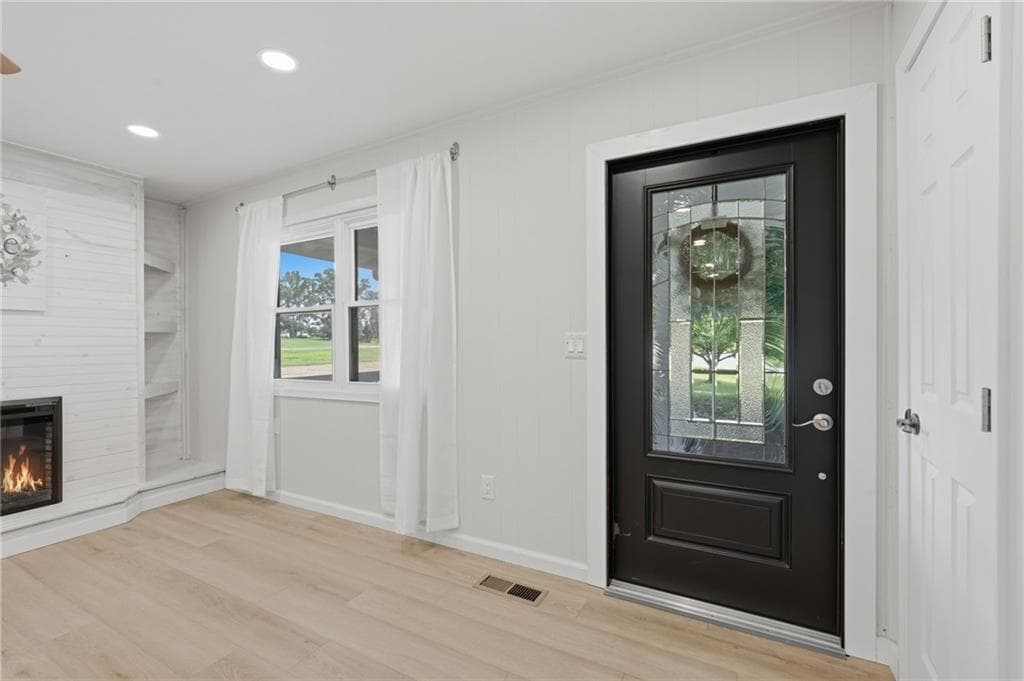 3 bedroom, 2 bathroom, 1,400 sq ft single family residence under contract at 667 Wo Smith Road, Jefferson, GA 30549 — photo 9