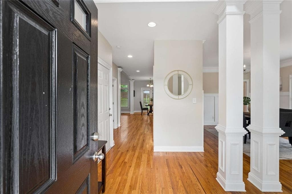 4 bedroom, 3 bathroom, 2,946 sq ft single family residence under contract at 280 3rd Avenue, Avondale Estates, GA 30002 — photo 5
