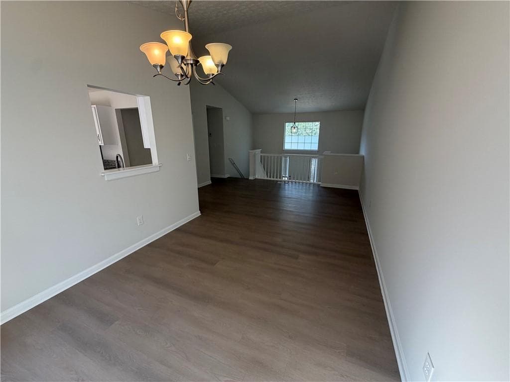 4 bedroom, 3 bathroom, 2,229 sq ft single family residence under contract at 3484 Grovewood Lane, Duluth, GA 30096 — photo 5