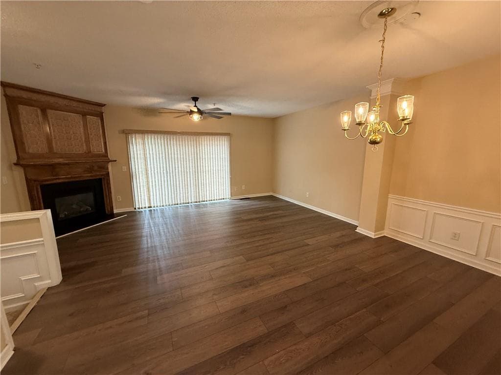3 bedroom, 3 bathroom, 1,668 sq ft townhouse for rent at 161 Riverstone Commons Circle, Canton, GA 30114 for $1,800 a month — photo 3