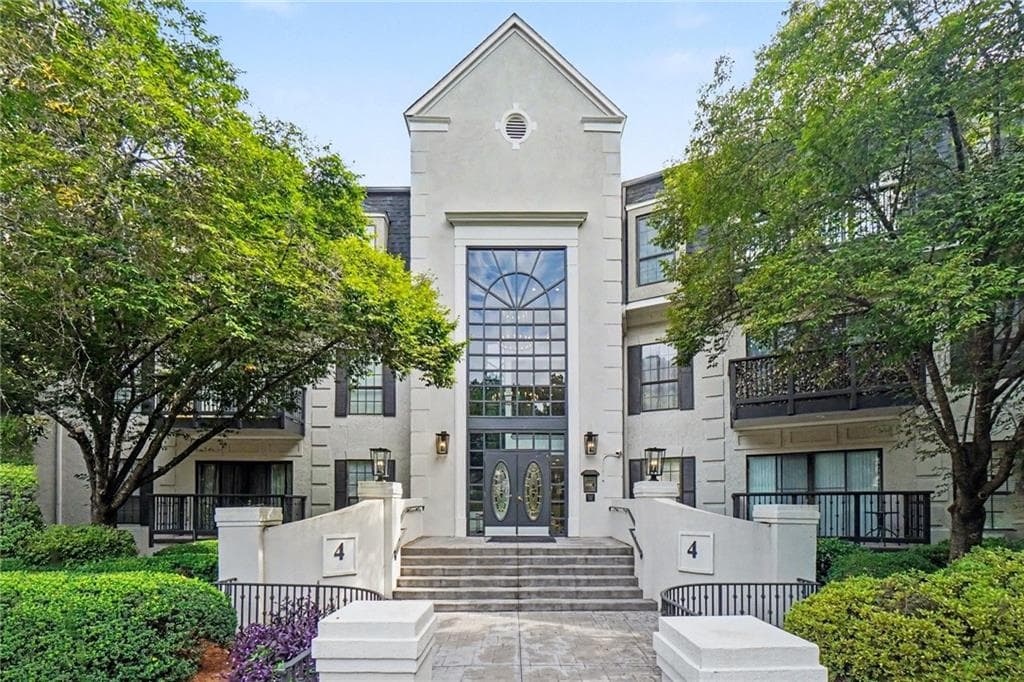 2 bedroom, 2 bathroom, 1,504 sq ft condominium under contract at 4105 Pine Heights Drive, Atlanta, GA 30324 — photo 5