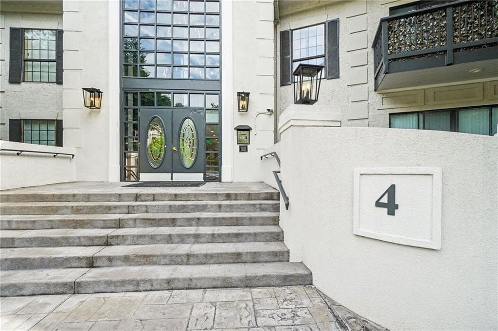 2 bedroom, 2 bathroom, 1,504 sq ft condominium under contract at 4105 Pine Heights Drive, Atlanta, GA 30324 — photo 6