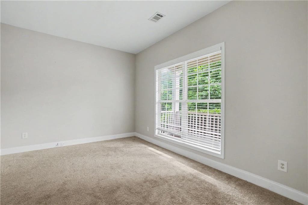 4 bedroom, 3 bathroom, 2,957 sq ft single family residence for sale at 9015 Montclair Hills Drive, Cumming, GA 30028 — photo 5