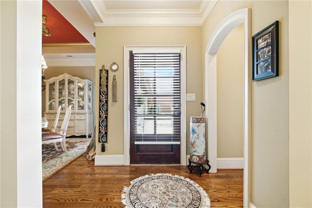 3 bedroom, 3 bathroom, 2,510 sq ft condominium for sale at 2496 Ballantrae Circle 35, Cumming, GA 30041 — photo 5