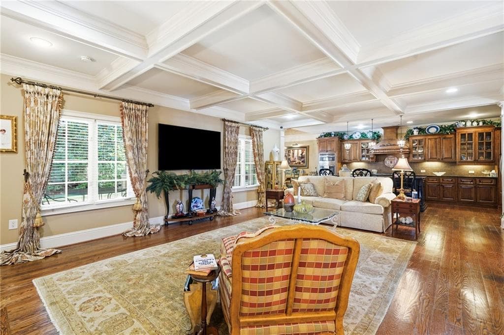 3 bedroom, 3 bathroom, 2,510 sq ft condominium for sale at 2496 Ballantrae Circle 35, Cumming, GA 30041 — photo 7