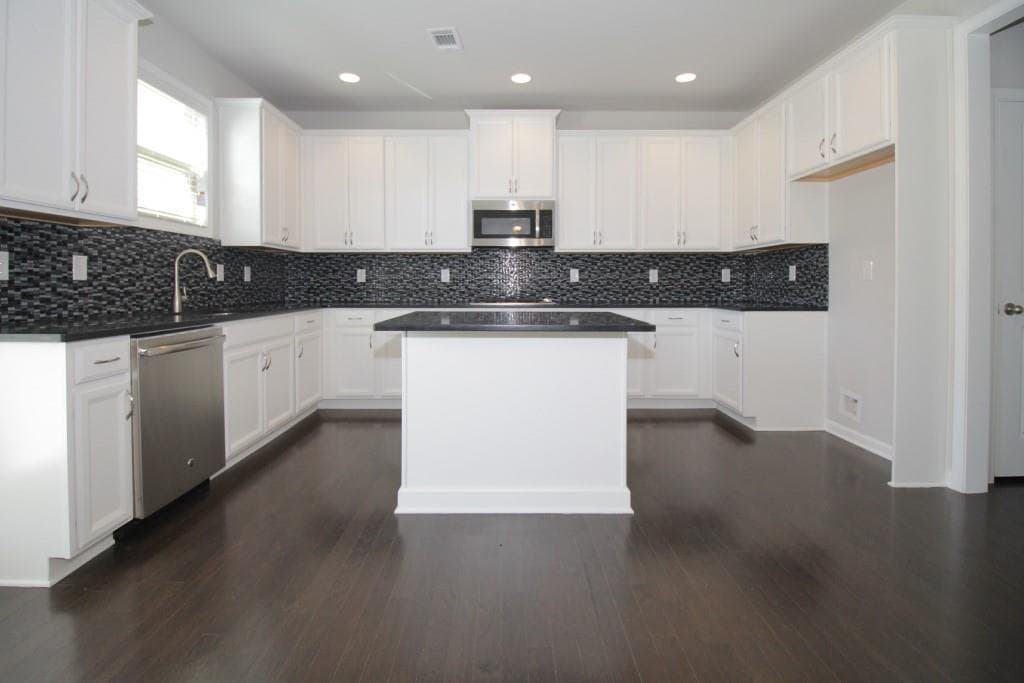 4 bedroom, 3 bathroom, 2,580 sq ft single family residence for rent at 4730 Wagon Trail, Cumming, GA 30028 for $2,350 a month — photo 10