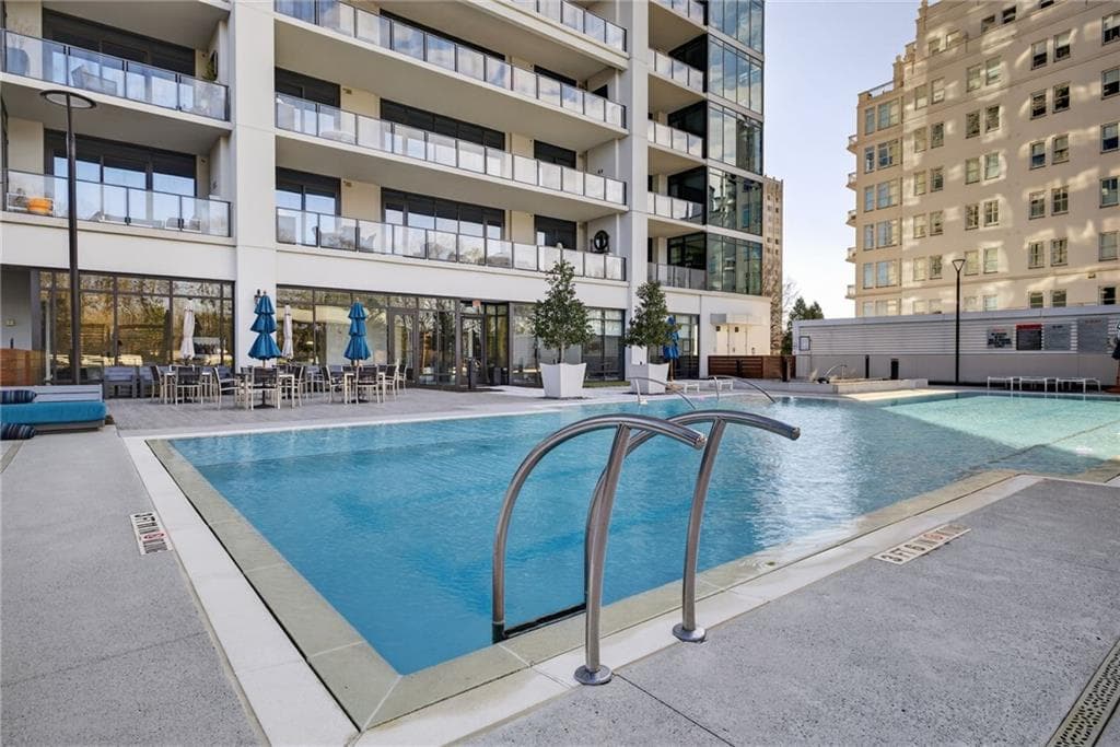 2 bedroom, 3 bathroom, 2,577 sq ft condominium for sale at 2520 Peachtree Road 1003, Atlanta, GA 30305 — photo 6