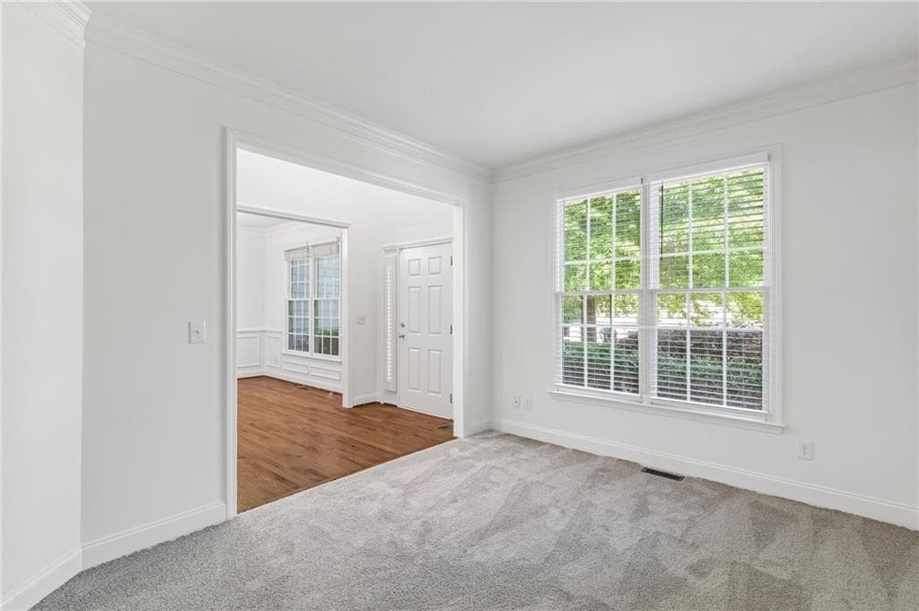 5 bedroom, 3 bathroom, 2,852 sq ft single family residence for sale at 5678 Coopers Glen Court, Mableton, GA 30126 — photo 7