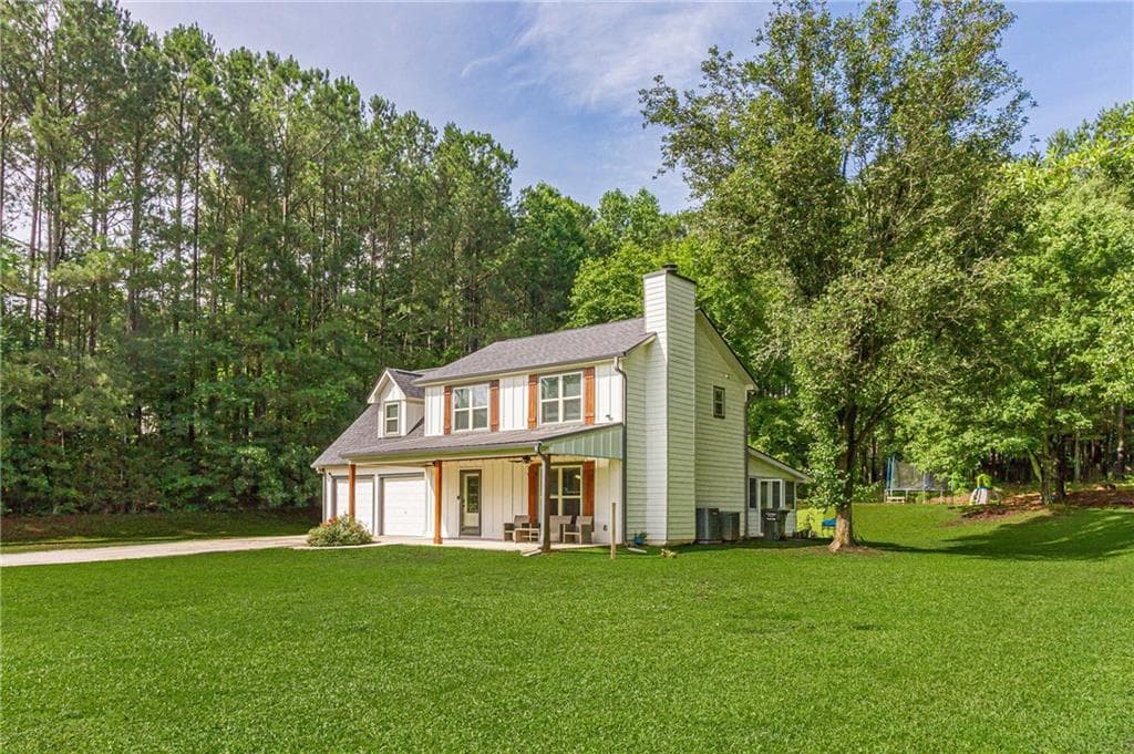 3 bedroom, 3 bathroom, 1,457 sq ft single family residence for sale at 5070 Hudson Road, Loganville, GA 30052 — photo 3
