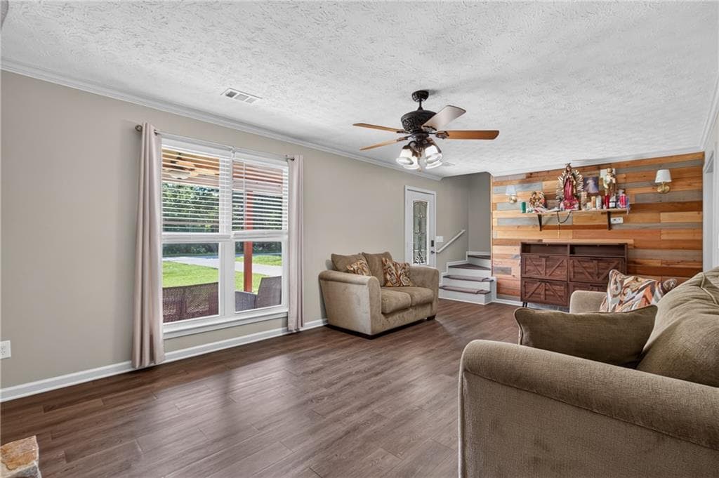 3 bedroom, 3 bathroom, 1,457 sq ft single family residence for sale at 5070 Hudson Road, Loganville, GA 30052 — photo 9