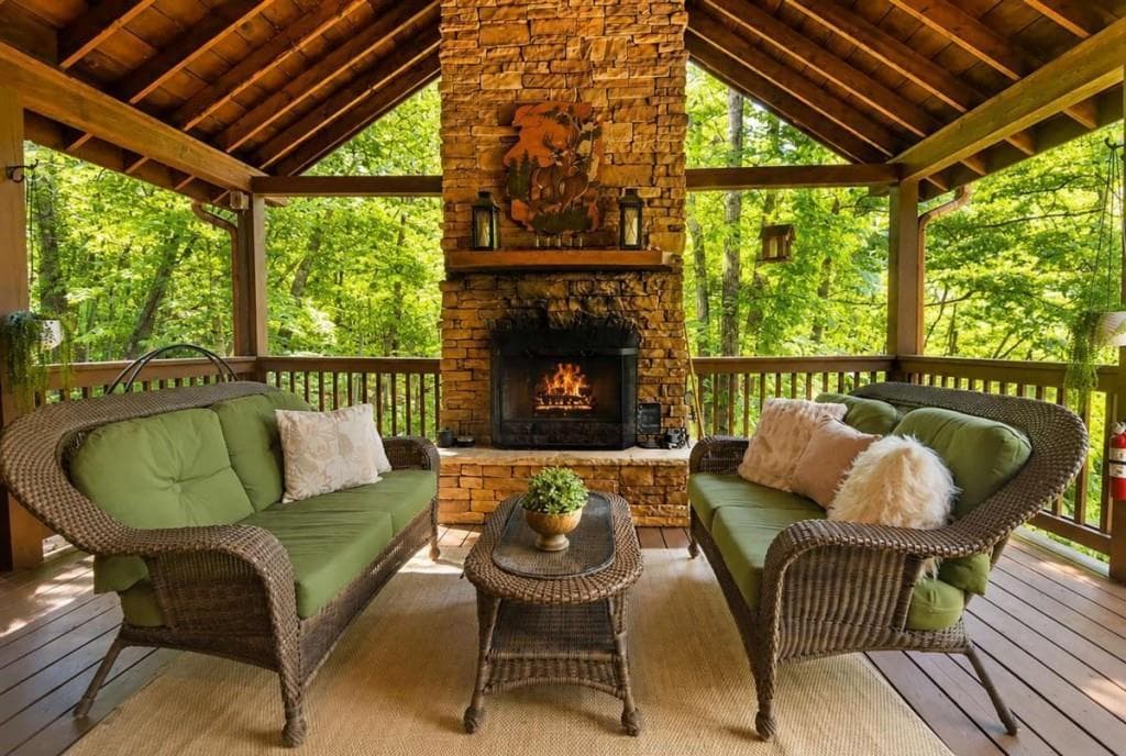 3 bedroom, 3 bathroom, 2,220 sq ft single family residence for sale at 901 Stuart Mountain Road, Mineral Bluff, GA 30559 — photo 5