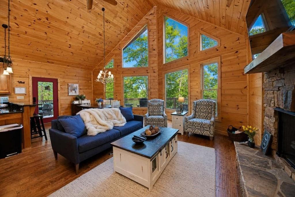 3 bedroom, 3 bathroom, 2,220 sq ft single family residence for sale at 901 Stuart Mountain Road, Mineral Bluff, GA 30559 — photo 9