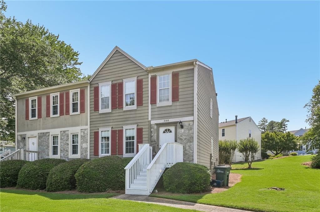 2 bedroom, 3 bathroom, 1,408 sq ft townhouse sold at 388 Oak Harbor Trail, Marietta, GA 30066